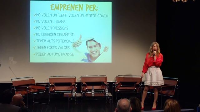 Jornada "Emprenedoria". Conferència Millenials смотреть онлайн