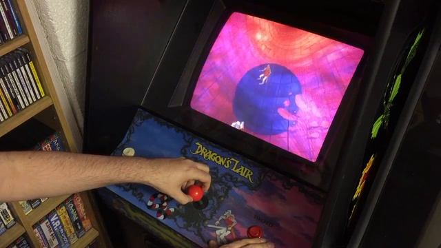 Johnny l Gaming Garage Ep 1 - Dragon's Lair Space Ace смотреть онлайн