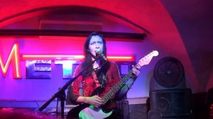 Канцлер Ги «Надменный как юноша лирик...». Саратов, 21.05.16.