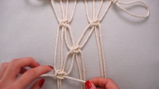 DIY easy macrame toilet paper holder tutorial | How to make toilet paper holder | DIY macrame craft смотреть онлайн