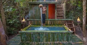 Постройте невероятный мини-бассейн для виллы из бамбуковой грязи в Глубоких джунглях.