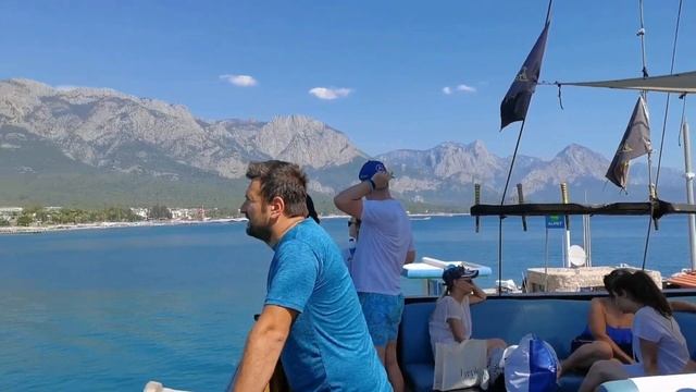 Vlog Ну что, поплыли /Самый дорогой отель 7*/Пенная вечеринка, дискотека /Прыгали с короля