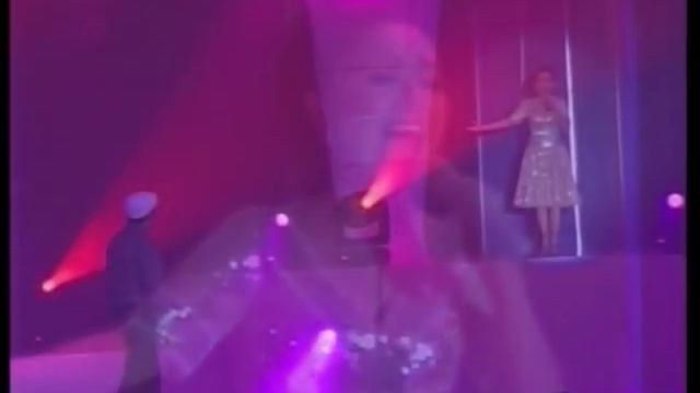 Ruth Sahanaya and Glenn Fredly - Gran Melia Jakarta смотреть онлайн