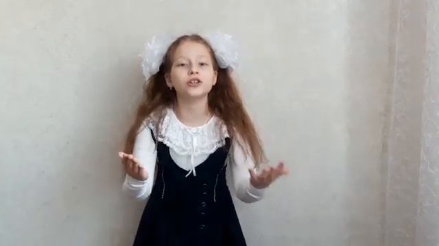 #МамаНетСловаНаСветеРоднееИДороже А.А. Фет "Мама, глянь-ка из окошка". Читает Екатерина Кузьмина смотреть онлайн