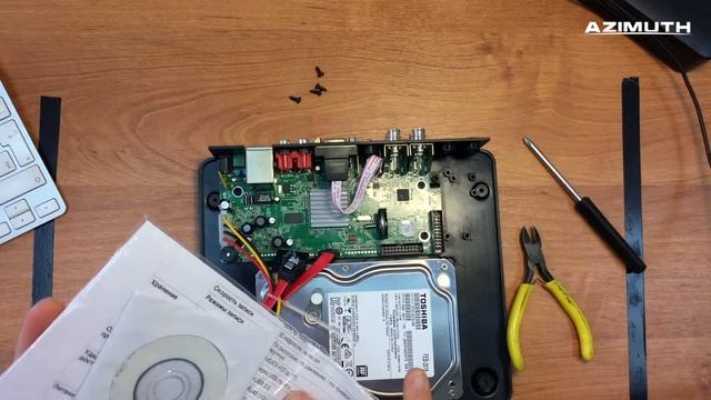 Шаг 2. Установка жесткого диска смотреть онлайн