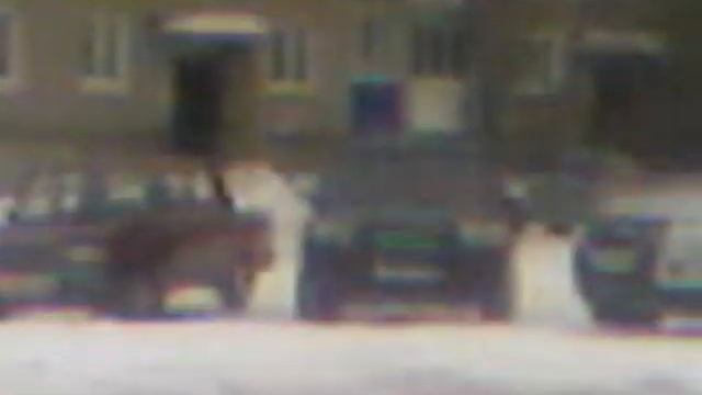Так отжимают недвижку при участии судебных приставов. Часть 1 смотреть онлайн