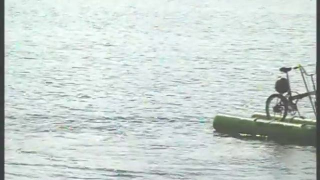 Вейв Ранер - спрыгивание и залезание обратно смотреть онлайн