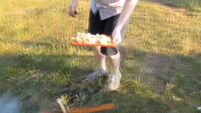 Готовим уху по-студенчески на костре смотреть онлайн