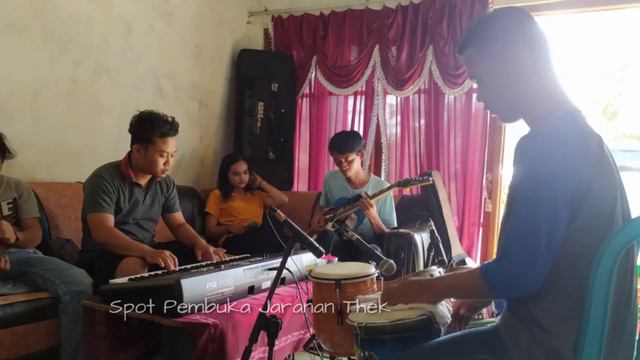JARANAN SAMBOYO PUTRO COVER KORG PA 300 смотреть онлайн