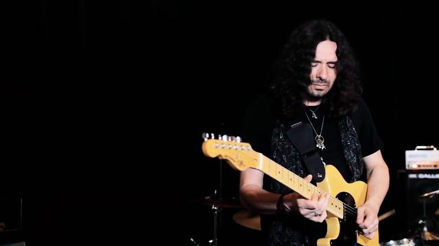 Scott Tarulli Live At Leo's Lounge смотреть онлайн