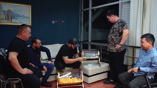 РОЗЫГРЫШ НАС⚡️ ОБМАНЫВАЮТ❗️⚡️ БЛОГЕРЫ СРОЧНО ?⚡️ТАДЖИКИ УЗБЕКИ КЫРГЫЗЫ СРОЧНО СМОТРИТЕ ?? смотреть онлайн