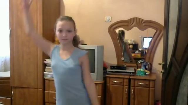 Я танцюю танець клас сама думала .... смотреть онлайн