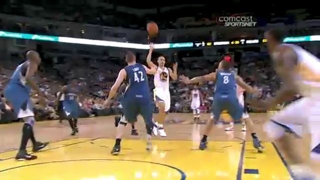 Stephen Curry tosses up a pretty lob to Dorell Wright for the dunK смотреть онлайн