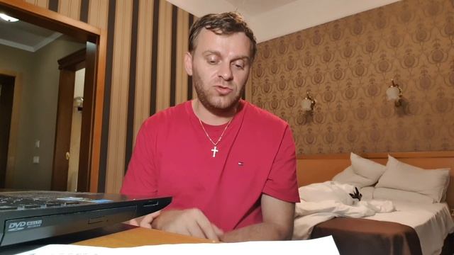 Деньги на День рождения смотреть онлайн