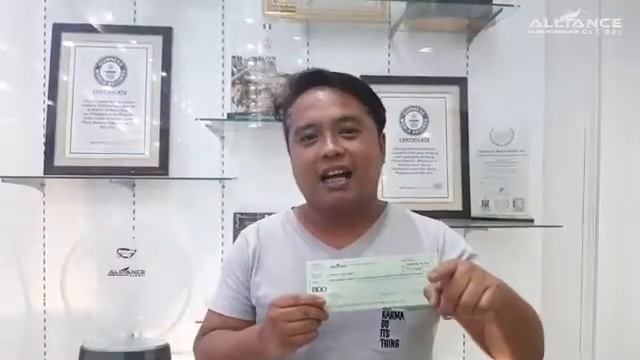 Loiue Landoy Showing His Php 122,150.00 Profits Of Empowered Consumerism During Cheque Releasing Da смотреть онлайн