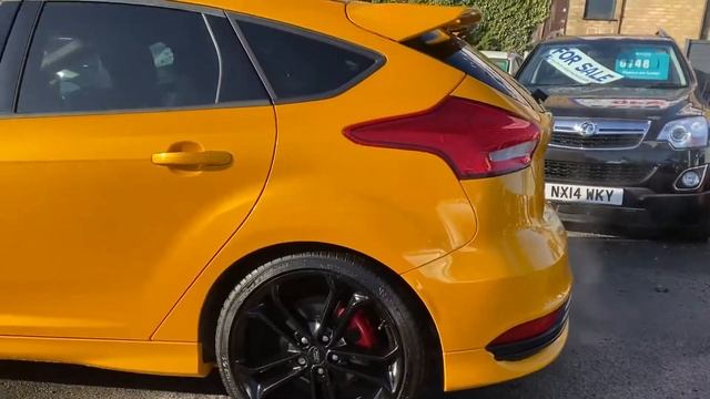2017 17 Ford Focus ST-3 2.0 Ecoboost - Catalina of Stanningley смотреть онлайн