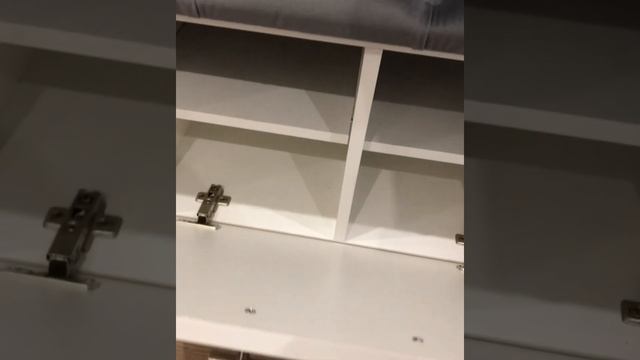 Комплект в прихожую: вешалка и обувница с каретной стяжкой смотреть онлайн