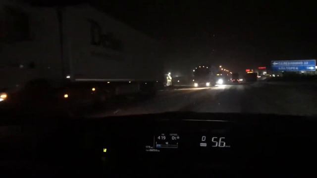 Сильный Снегопад гололед и пробки на трассе М5 смотреть онлайн