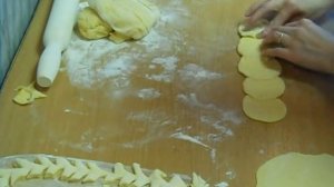 Украшение для пирога. Розы