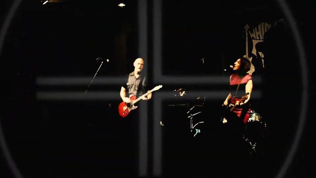 The Chelsea Curve - Don't Look Down смотреть онлайн