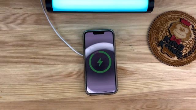 Обзор Чехлы для Iphone, MagSafe Charger, MagSafe Battery Pack, MagSafe Чехол бумажник