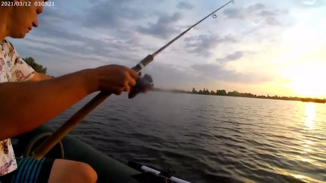 Охота на хищника с лодки смотреть онлайн