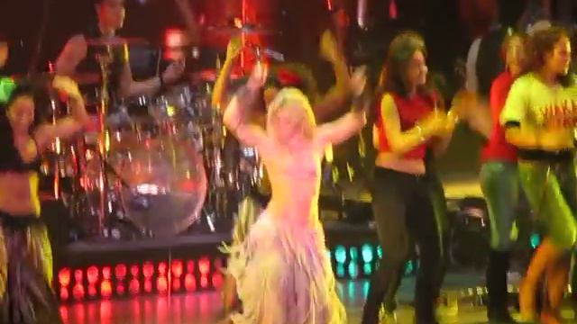 Shakira - Waka Waka Live @ Ahoy Rotterdam 2010