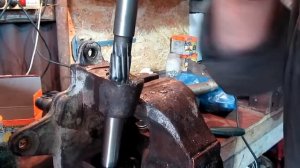 Шкворни газели, установка втулок в цапфы,развальцовка и развертка