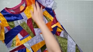 Лоскутная одежда из трикотажа: красиво и удобно