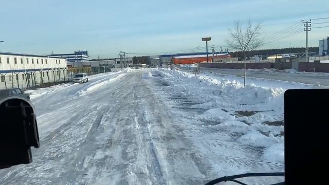 Замкнули Аккумуляторы ! Шеф привёз новые , меняем на дороге )? смотреть онлайн