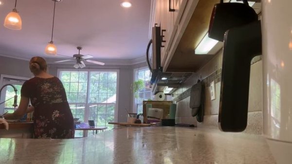 MESSY KITCHEN // KITCHEN CLEANING / kitchen cleaning videos // cleaning motivation