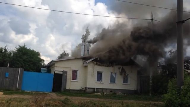 Пожар на улице Пушкина в Орле 25.06.2013 смотреть онлайн