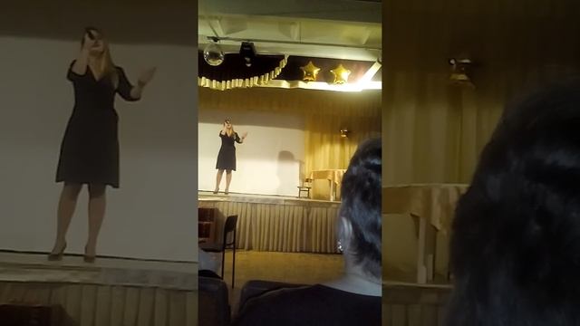 Уж сколько их упало в эту бездну... Исполняет Елена Карпасюк смотреть онлайн