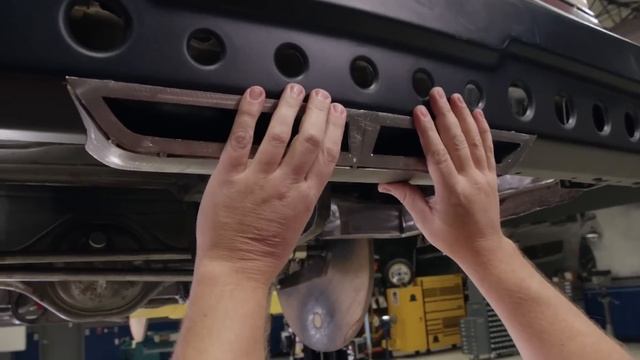 Fabricating Exhaust Tips for our '85 Buick Regal - Detroit Muscle S7, E2 смотреть онлайн