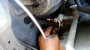 MAZDA 323F ПРОВЕРКА ДАТЧИКА ABS СВОИМИ СИЛАМИ