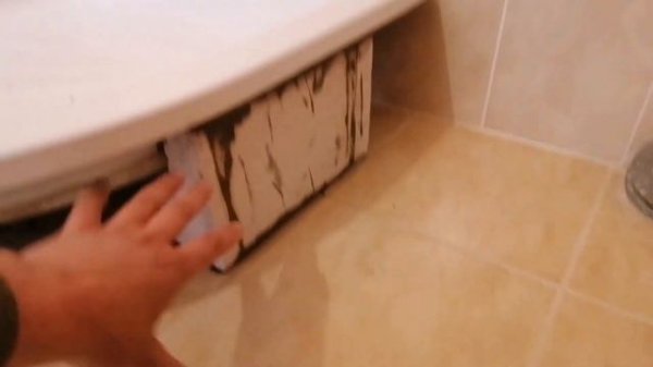 Установка металического поддона для душа. Как я это делаю