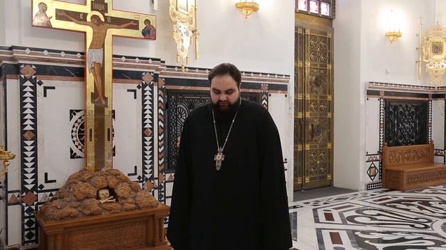 От чего защищает крестное знамение? смотреть онлайн