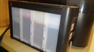 Принтер Epson l100. Старичок. Долго стоял. Проблема с захватом бумаги. требуется чистка.