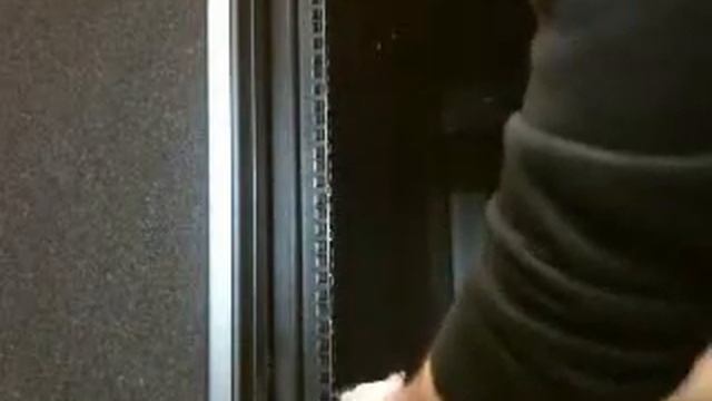 KELL Server Cabinet Mini 12U Rack Conversion Kit.wmv смотреть онлайн