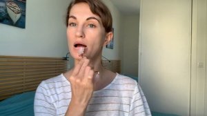 КАК ПОЛЬЗОВАТЬСЯ МАССАЖНЫМ РОЛИКОМ ДЛЯ ЛИЦА