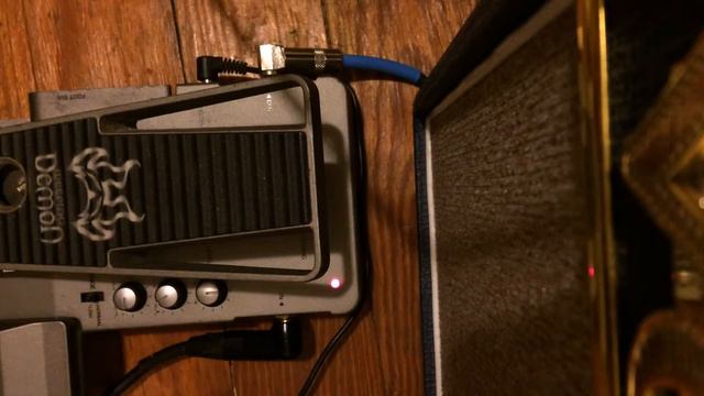 Ibanez Screamin Demon Wah смотреть онлайн