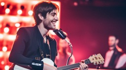 ?Пою песни под гитару и укулеле, включаю вашу музыку. Донат в описании. 3️⃣1️⃣7️⃣ смотреть онлайн