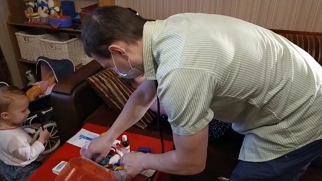 Скорая помощь . Игра в доктора . Веселые истории про доктора .   