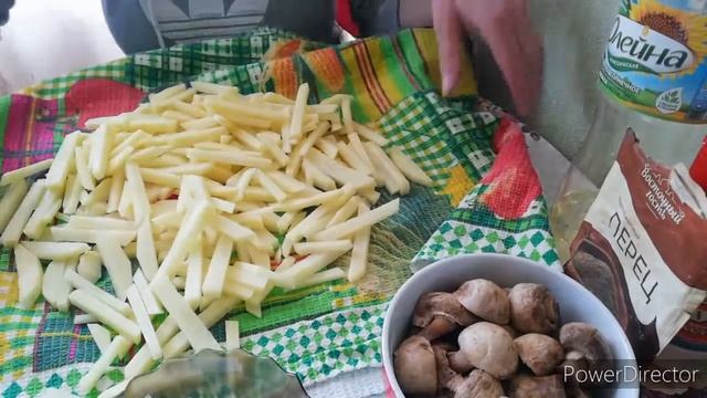 Жареная картошка с грибами смотреть онлайн