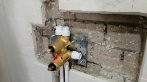 Монтаж смесителя скрытого монтажа. ЛАЙФХАК ДЛЯ НОВИЧКОВ И МАСТЕРОВ.