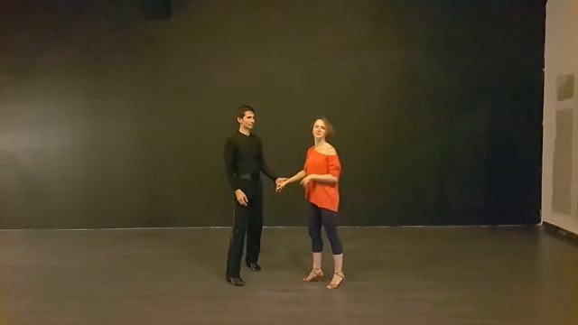 Хастл. Фигуры для начинающих. Раскрытие с двумя боковыми поддержками. смотреть онлайн