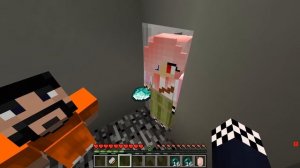 ?МЫ УБЕГАЕМ ОТ ПОЛИЦЕЙСКОГО ЭДВАРДА В МАЙНКРАФТ! ШЕДИ ЛЕСКА И НУБИК ТРОЛЛИНГ MINECRAFT