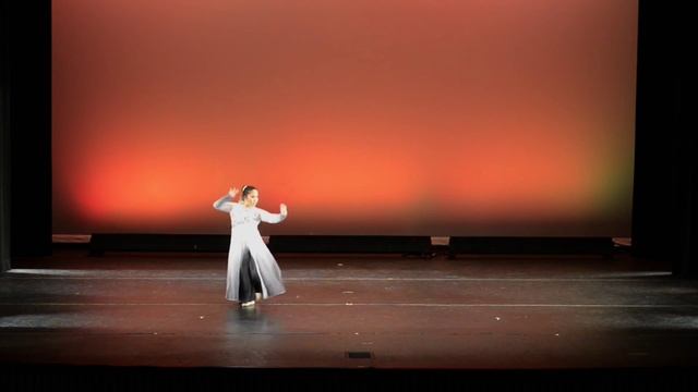 "Tai Chi Impressions" by Suzanne Hoang смотреть онлайн