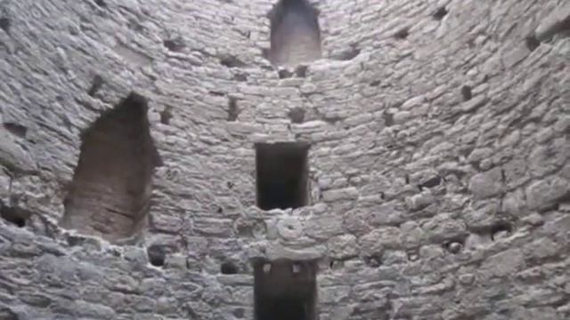 Interior of tower at Yedikule Hisarı (Yedikule Fortress) смотреть онлайн