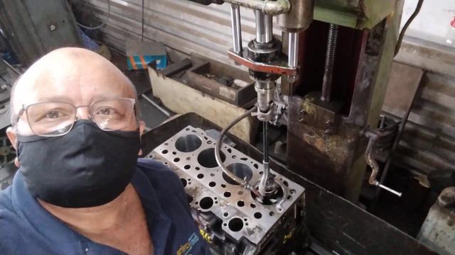 brunimento do bloco do motor om 904(Mercedes Benz) смотреть онлайн